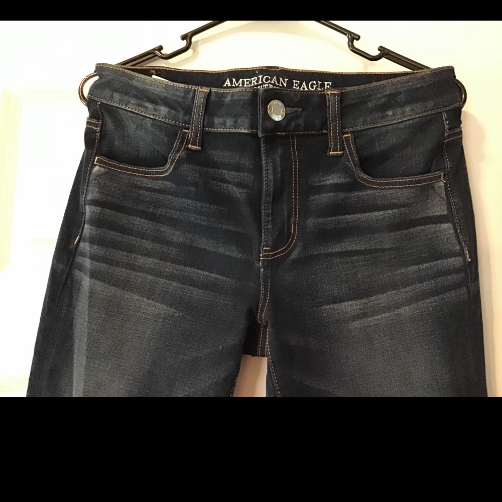 AE Dark Wash Jeggings 🦋